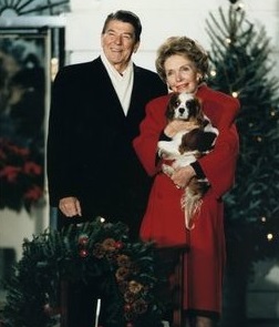 Ronald and Nancy Reagan with Cavalier King Charles Spaniel